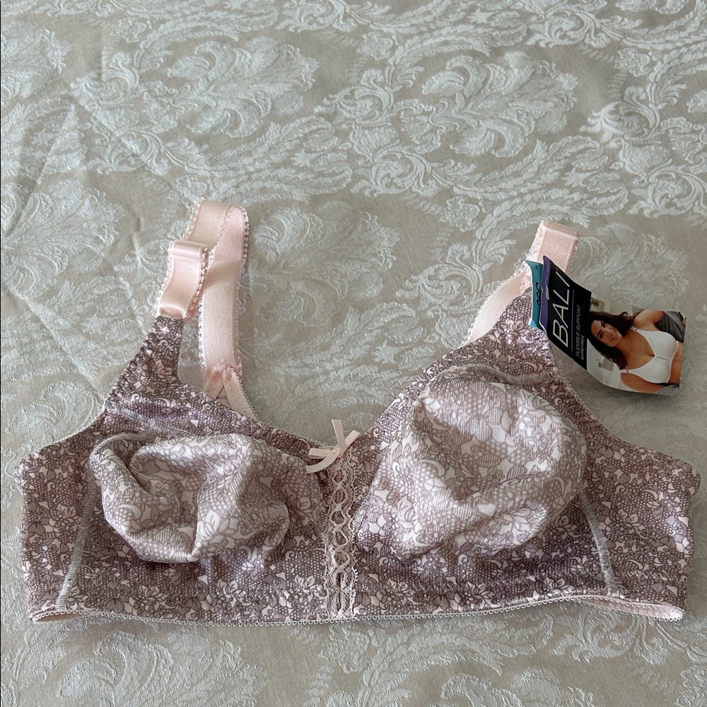 Bali Women's Floral Lace Bra - Light Pink